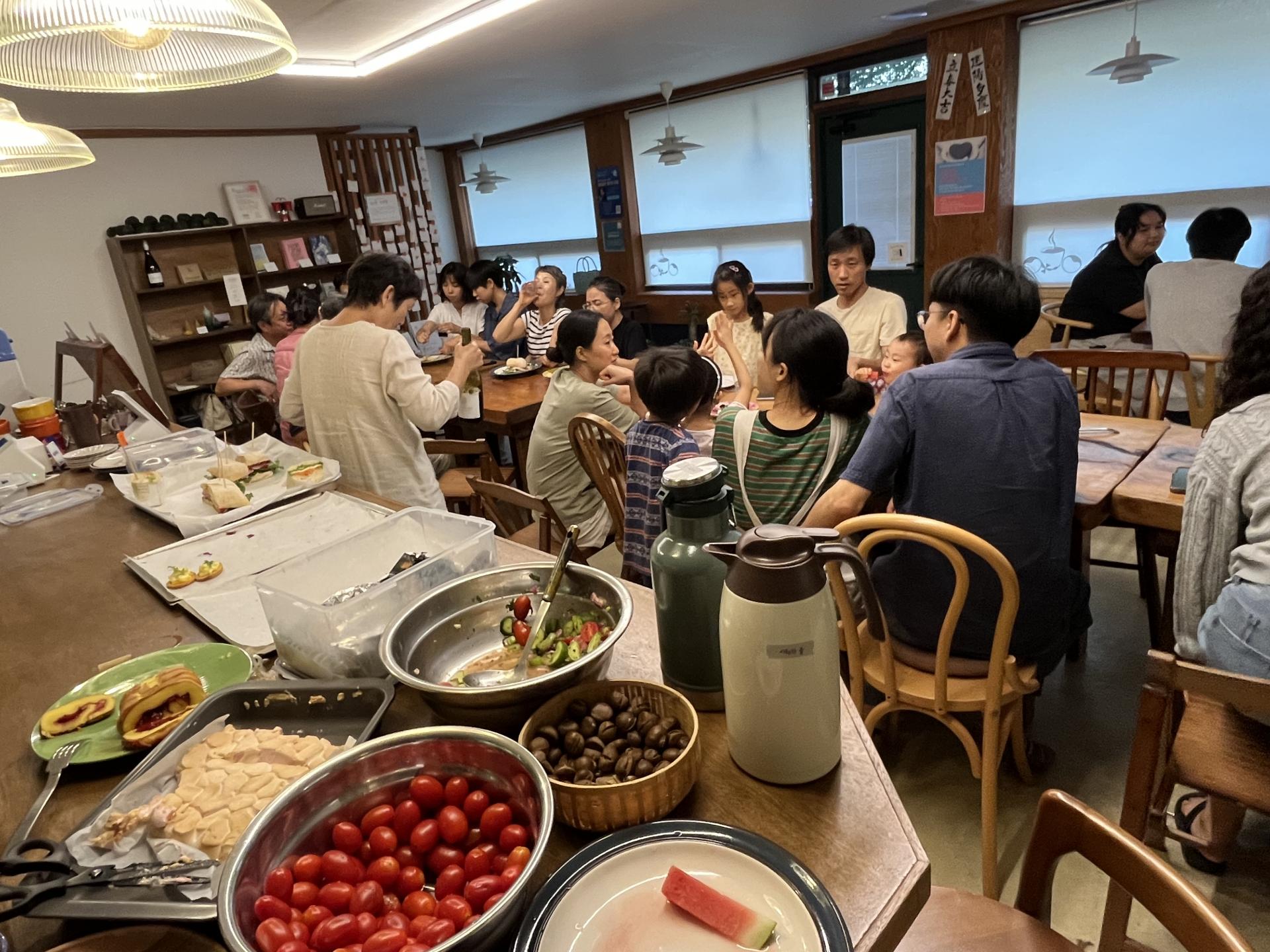 지역 모임 사진